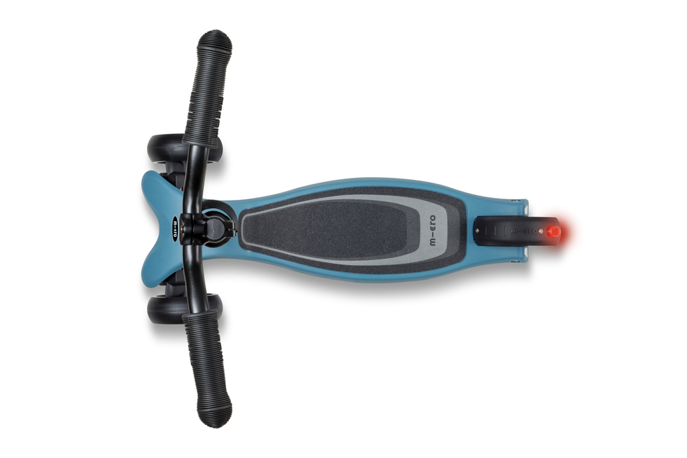 Самокат Micro Kickboard Reloaded, черничный