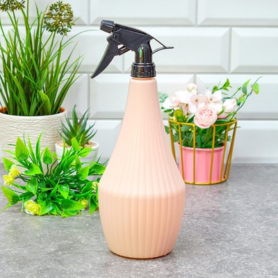 Опрыскиватель 1л "Дом и дача", цвет светло-бежевый