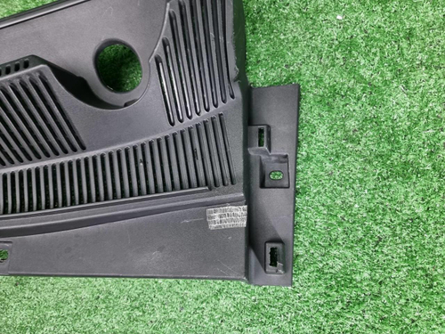 Жабо Geely Coolray (2019-2024)