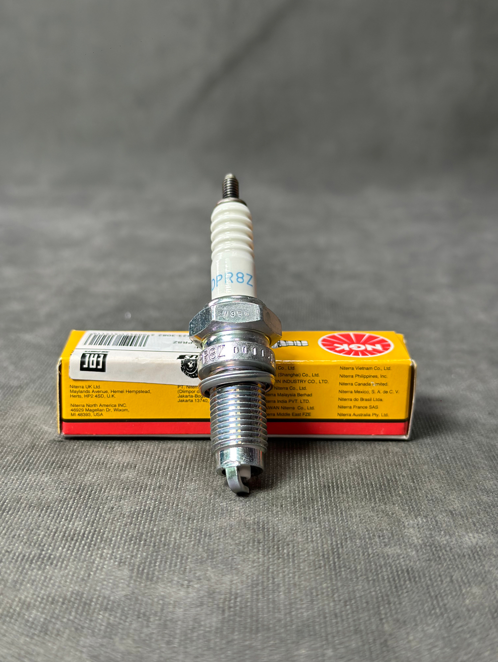 Свеча NGK DPR8Z (4730)