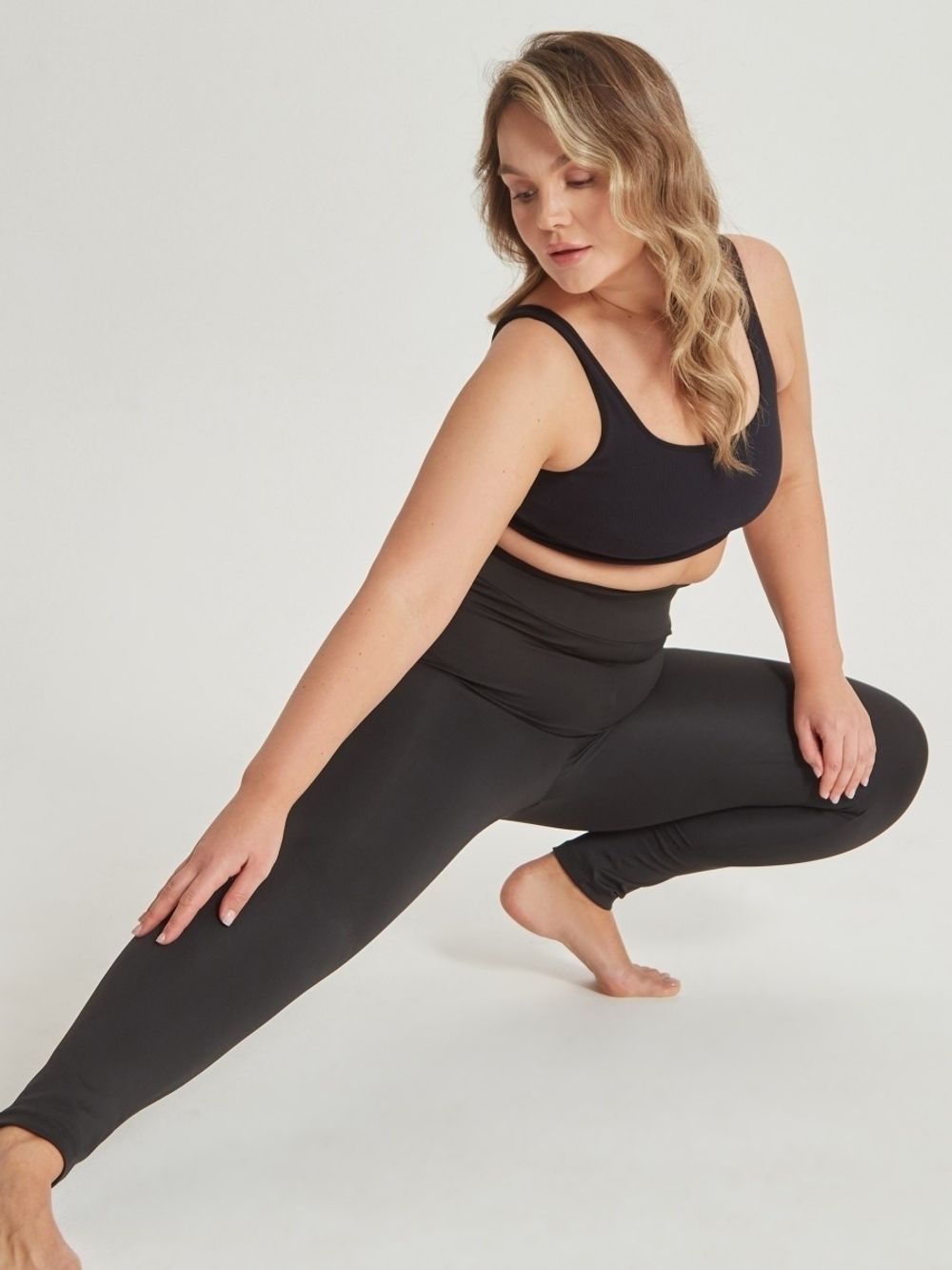 Леггинсы утягивающие спортивные