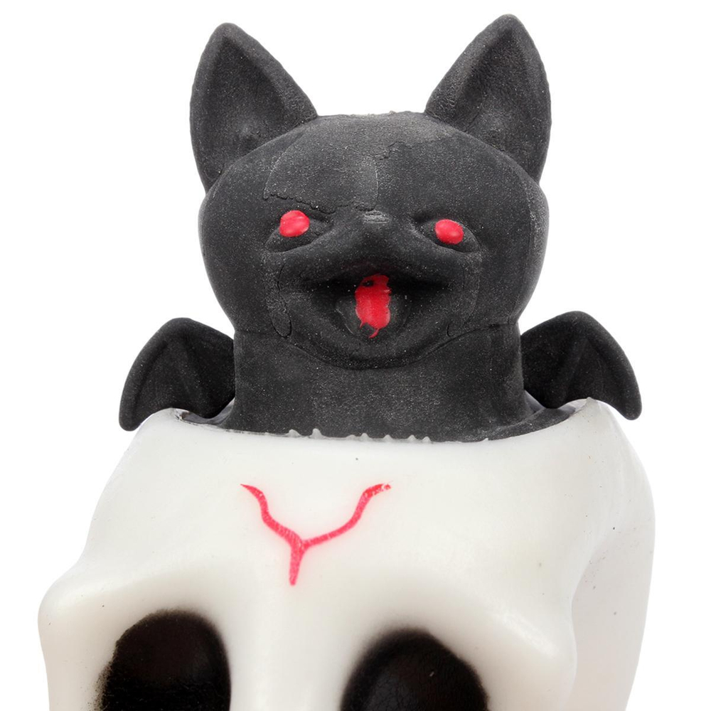 Череп с летучей мышью, с-30380