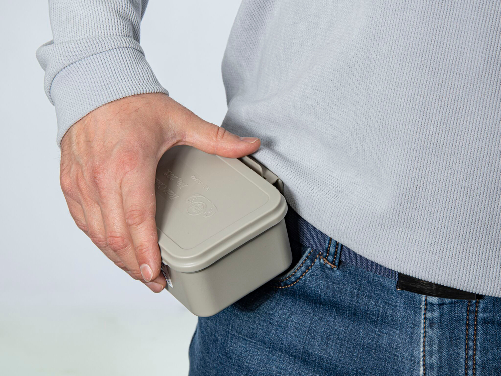 Коробка рыболовная для наживки с крышкой термо Meiho BAIT COOLER 203 142х116х73