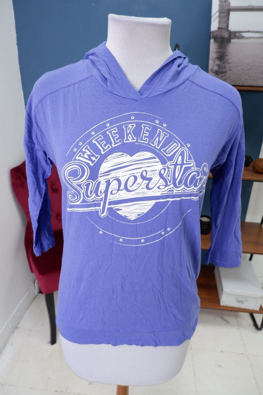 Джемпер Твое с капюшоном 44 размер