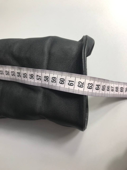 Пальто кожаное для смелого и яркого образа, визуально на 50 размер