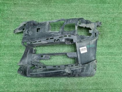 Кронштейн ПТФ левый BMW 5er G30 (17-20) M-paket