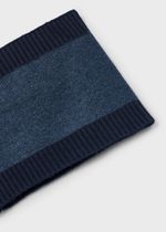 шапка с шарфом