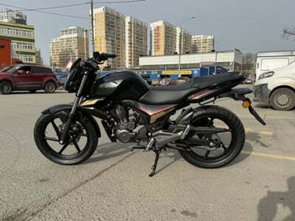 Мотоцикл SHARMAX RST 240