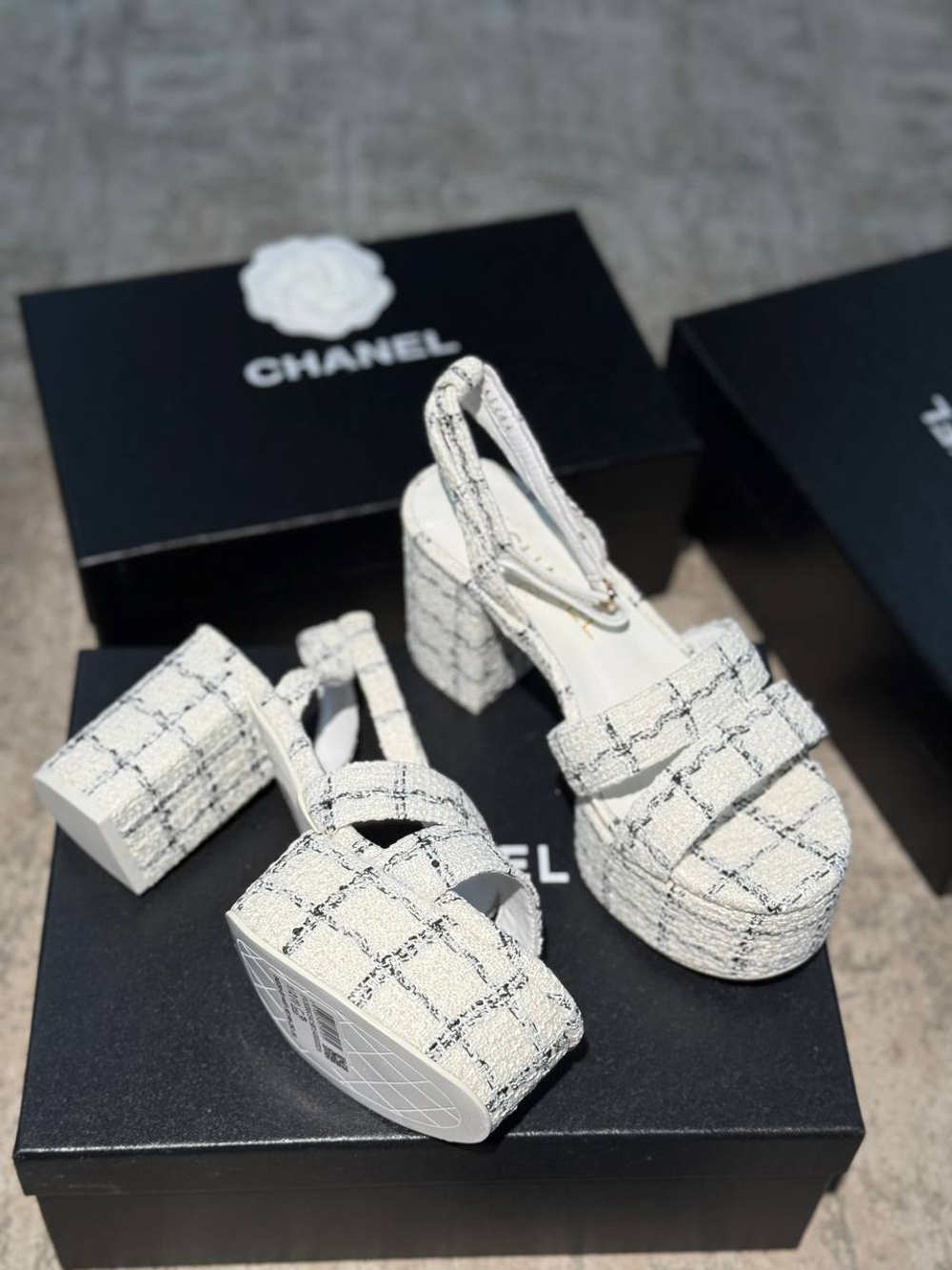 Босоножки CHANEL
