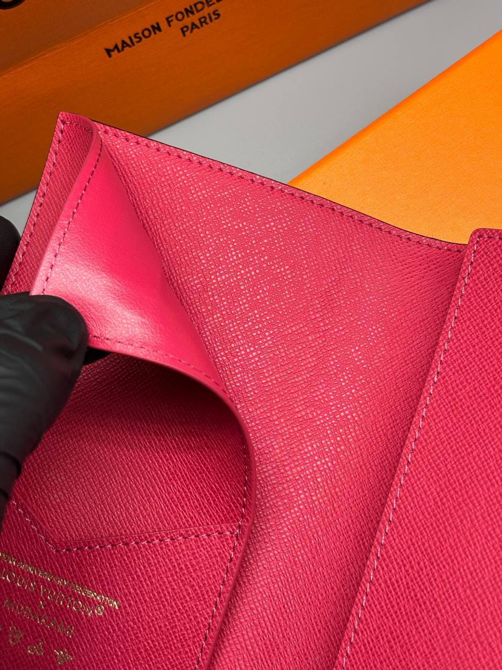 Обложка на паспорт Louis Vuitton