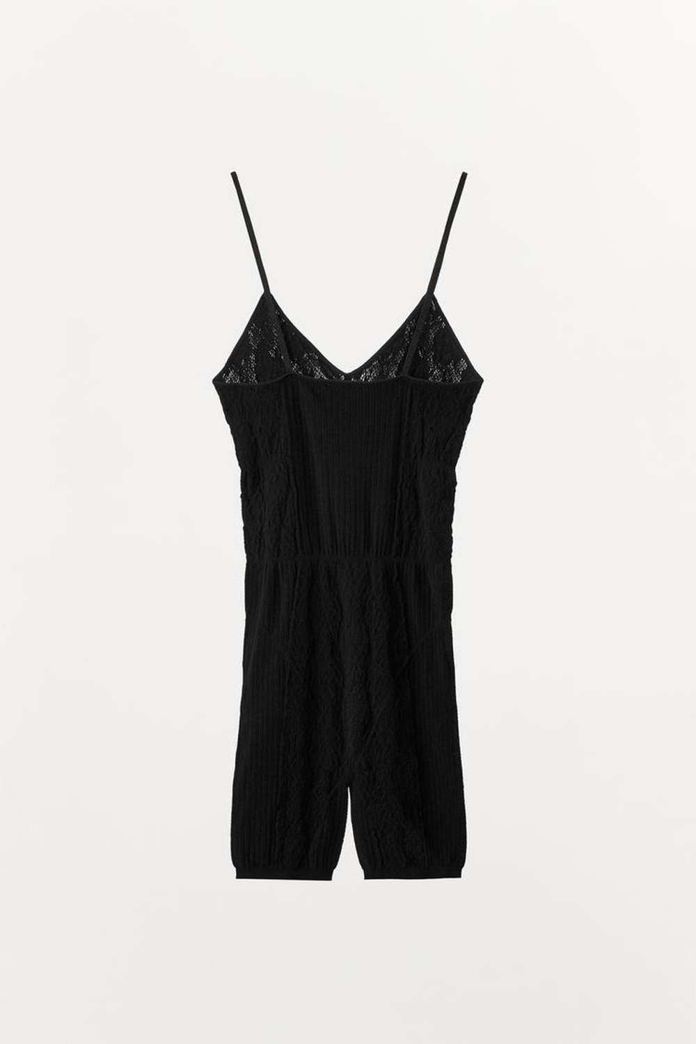 ZARA КОРОТКИЙ БЕСШОВНЫЙ КРУЖЕВНОЙ КОМБИНЕЗОН, ЧЕРНЫЙ