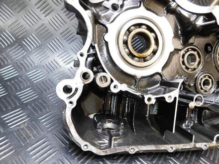 Правая часть картера Yamaha Drag Star XVS1100 Classic VP13J 050753