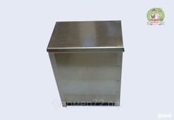 Кормушка бункерная для кроликов 3 кг (оцинковка) с крышкой