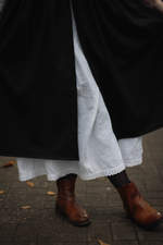 Платье из шерстяной ткани с подъюбником