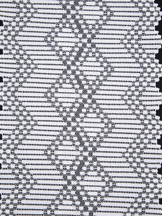 1367 Кружево эластичное 20 см, Италия, геометрия, белый