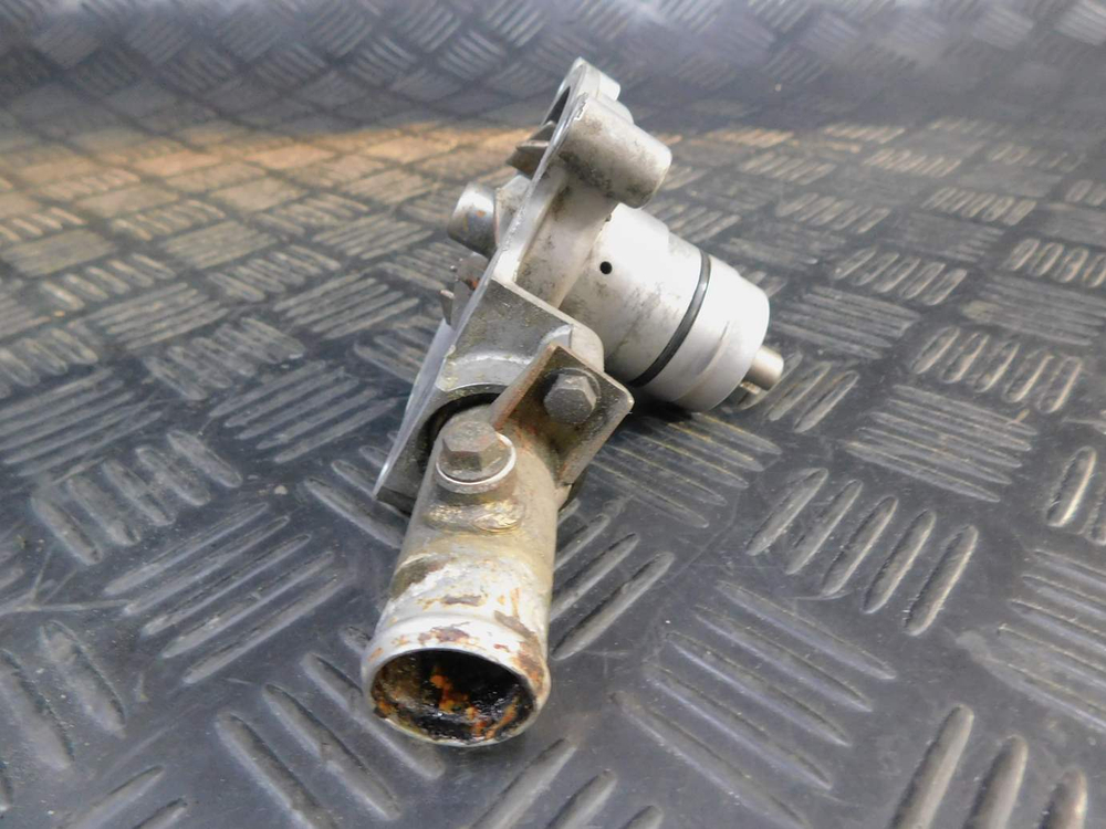 Помпа Kawasaki ZZR 400 98 053026