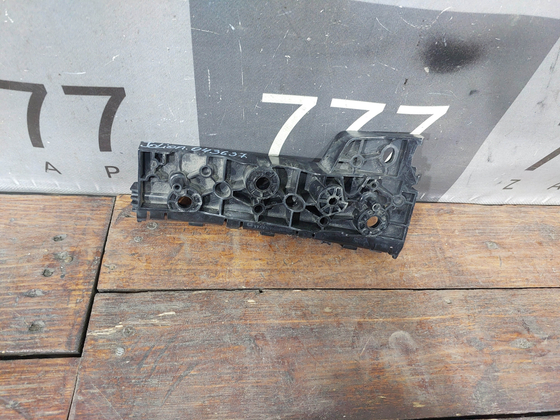 Кронштейн переднего бампера правый Haval Jolion 21-нв Б/У Оригинал 2803102XST01A