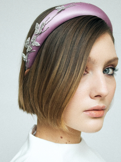 Объемный ободок сиреневый с бабочками