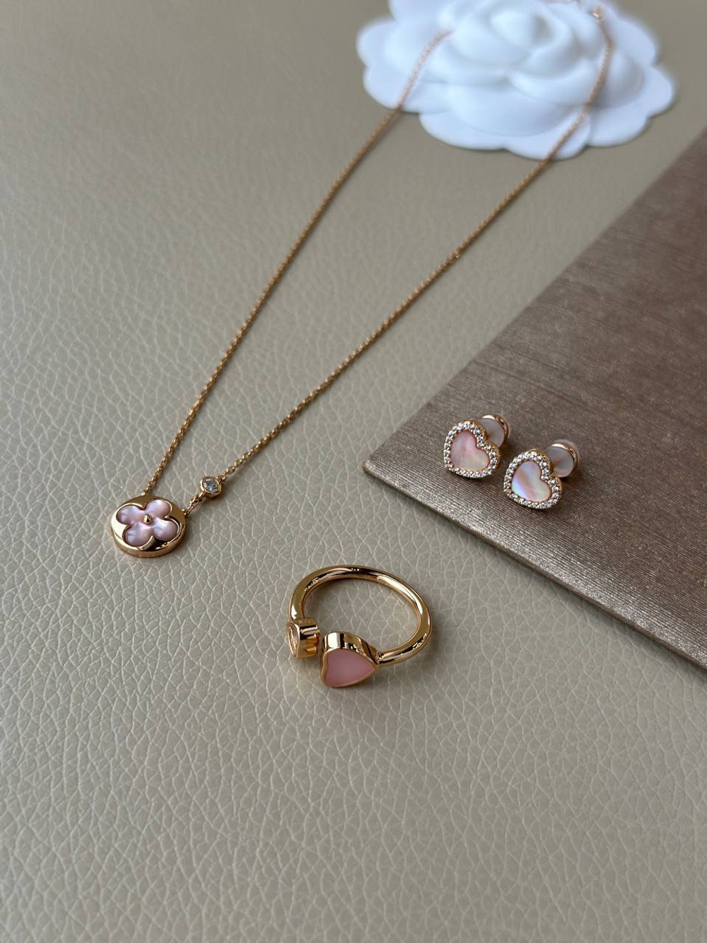 Кулон Louis Vuitton