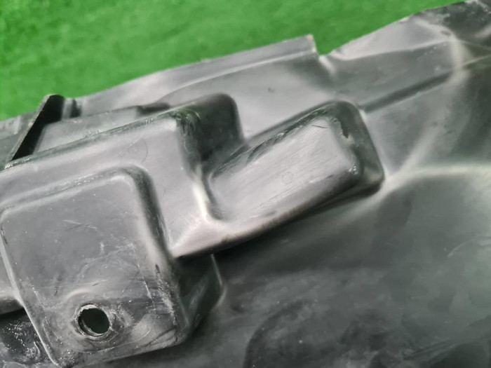 Подкрылок передний левый Volvo XC60 2 (2017-н.в.)