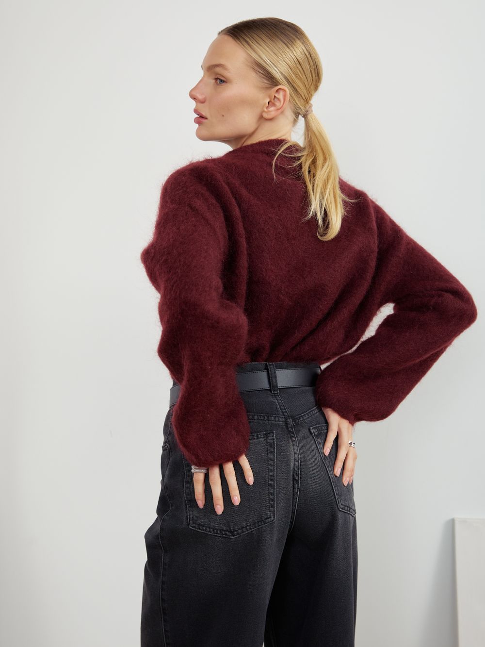 PERFECT JEANS С ЗАЩИПАМИ GRAPHITE