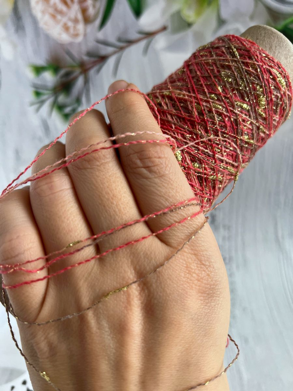 пряжа для вязания FantasiaDecor с шишечками шишибрики