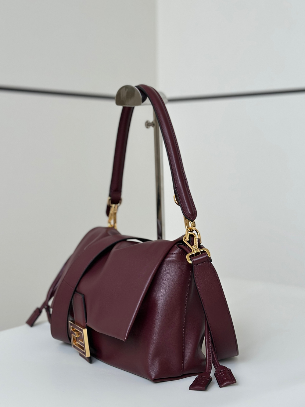 Fendi Medium Mamma Baguette 26 cm