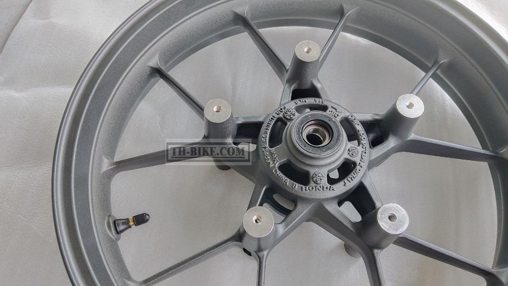 44650-MKP-DP1. WHEEL SUB ASSY., FR.. HONDA