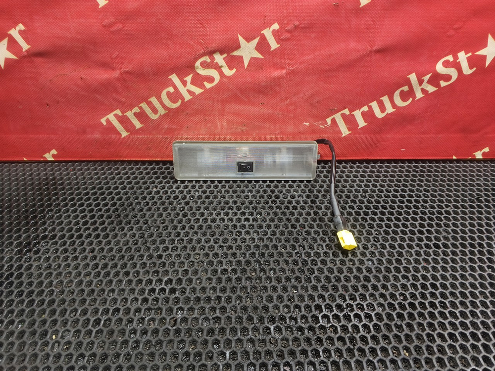 Плафон внутреннего освещения