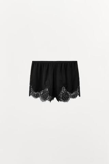 ZARA ПЕРФОРИРОВАННЫЕ ШОРТЫ С КРУЖЕВОМ, ЧЕРНЫЙ