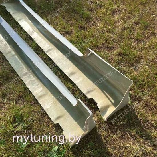 Накладки на пороги ST для Mitsubishi Eclipse D30