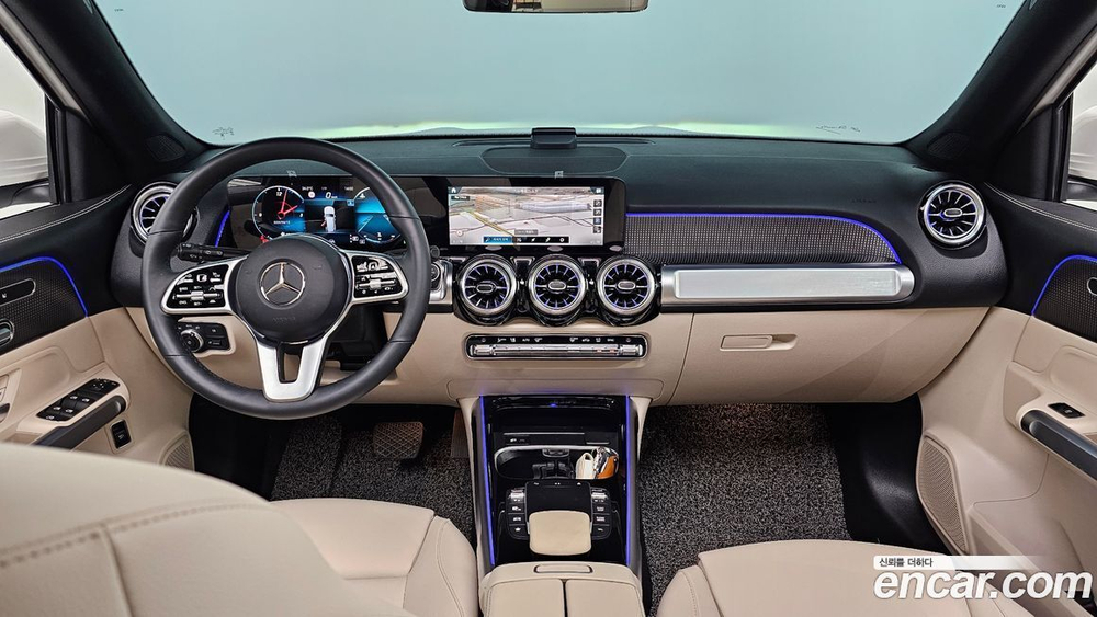 Mercedes-Benz GLB-Class X247 GLB200 d (04.2023)