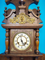 Массивные настенные часы