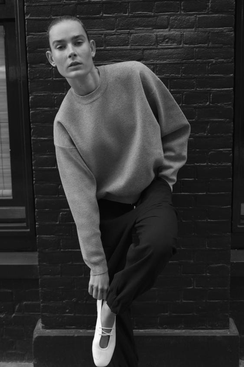 ZARA БРЮКИ С МАНЖЕТАМИ, ЧЕРНЫЙ