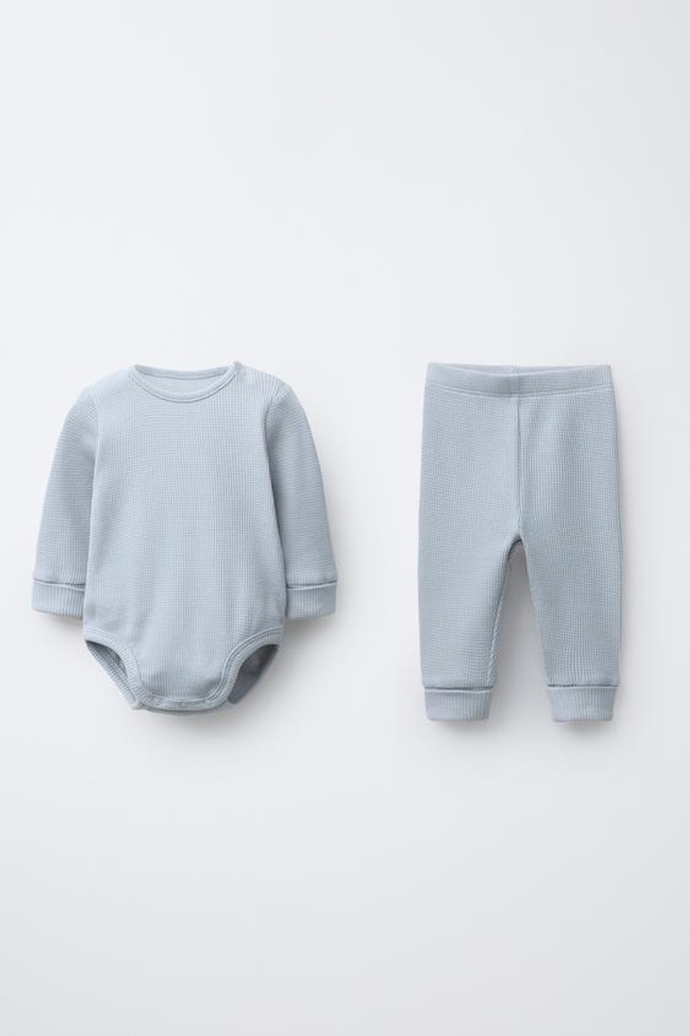 ZARA КОМПЛЕКТ ИЗ БОДИ И ЛЕГИНСОВ ВАФЕЛЬНОЙ ТЕКСТУРЫ, ГОЛУБОЙ