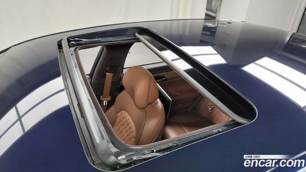 Genesis G90 5.0 AWD (06.2020)