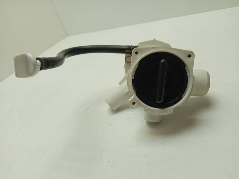 WF-S1061 кт3 Улитка и сливной фильтр стиральных машин Samsung б/у