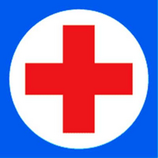 Наклейка Врач "Красный крест"  14*14см 03114