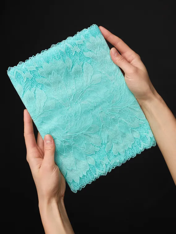 03-77 Кружево эластичное 24 см, ментол