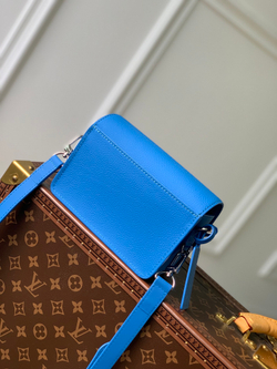Louis Vuitton Fastline Wearable Wallet