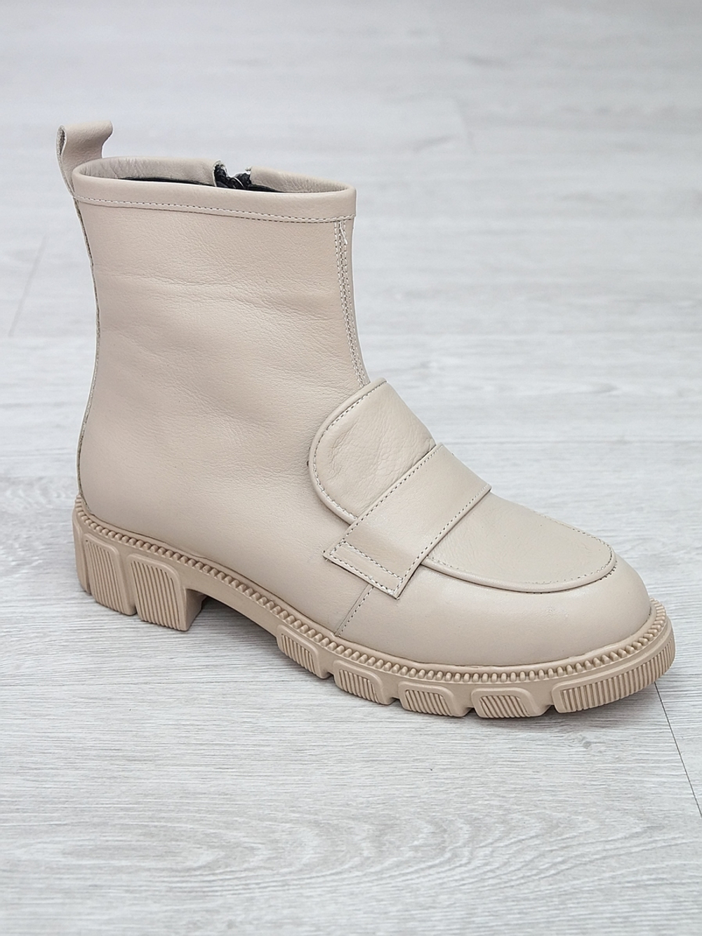 Полусапожки женские зимние