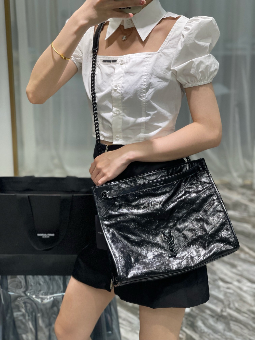 Yves Saint Laurent Niki Shopping Bag 33 cm