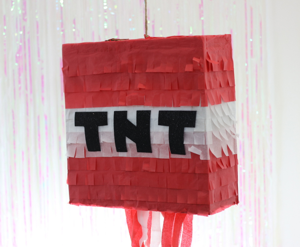 Пиньята "TNT"