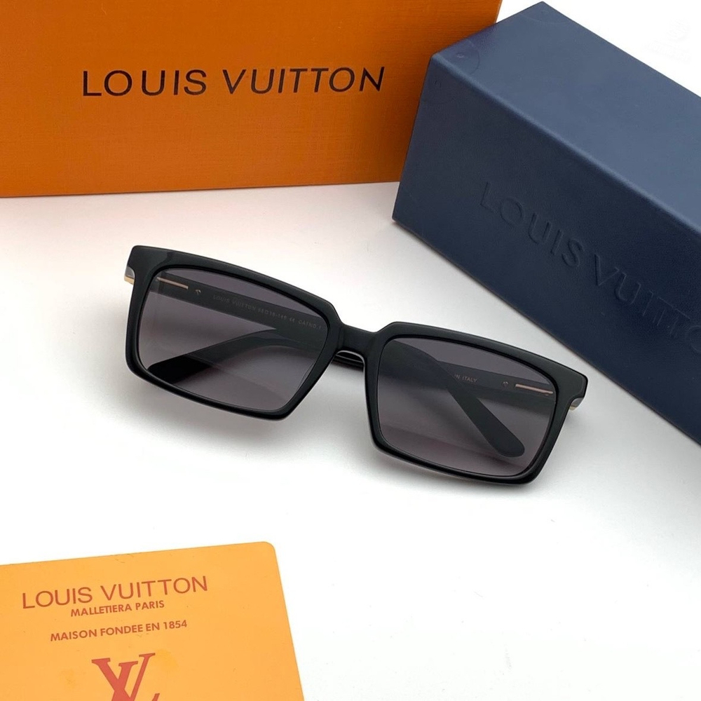 Солнечные очки Louis Vuitton