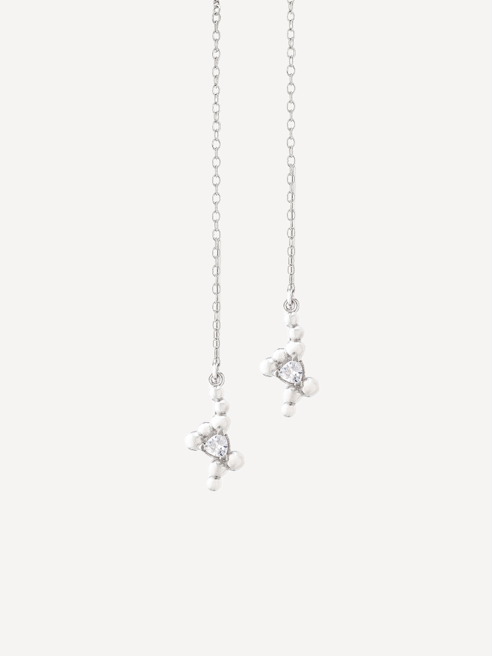 Серьги-продёвки из серебра со вставками из бесцветных фианитов