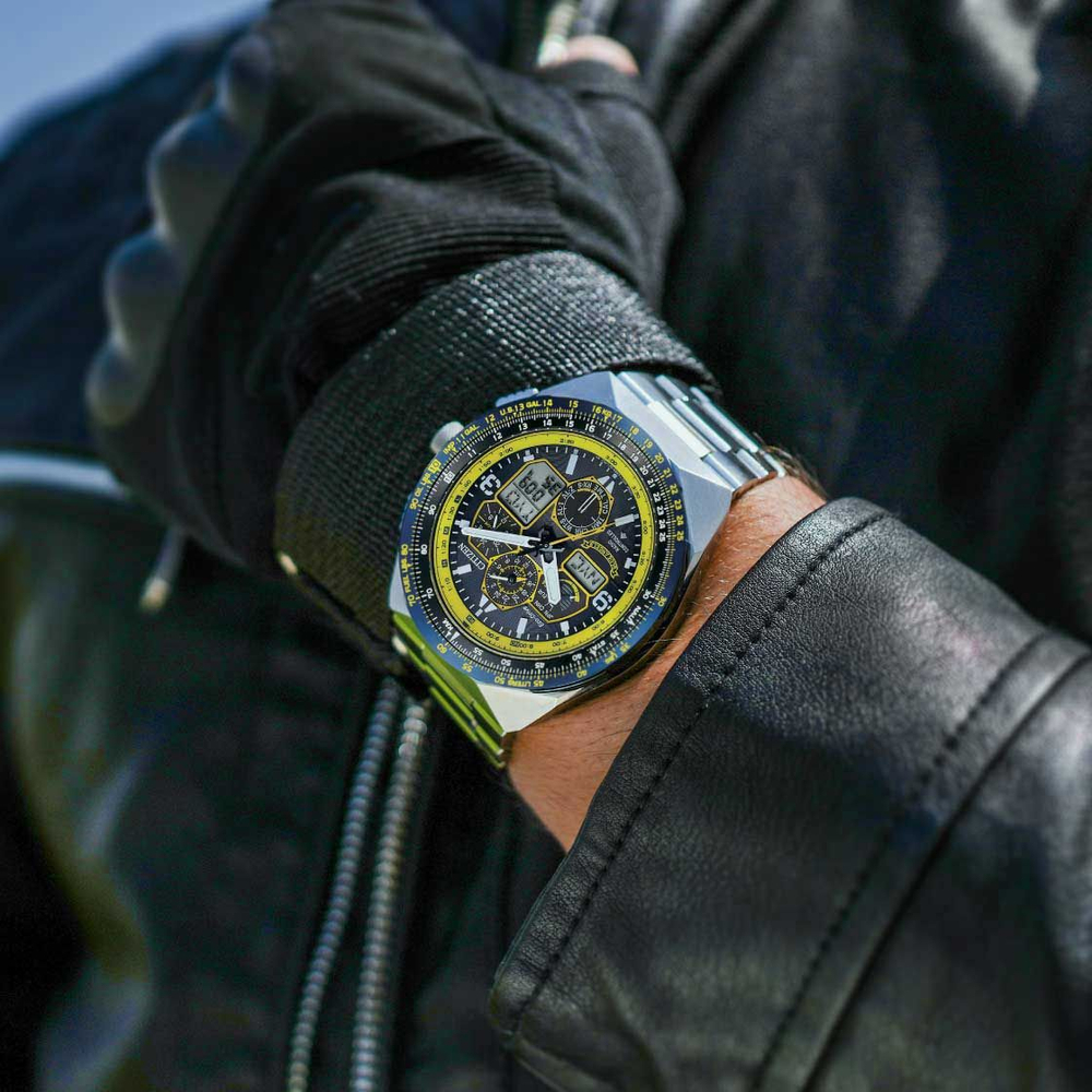 Мужские наручные часы Citizen JY8125-54L