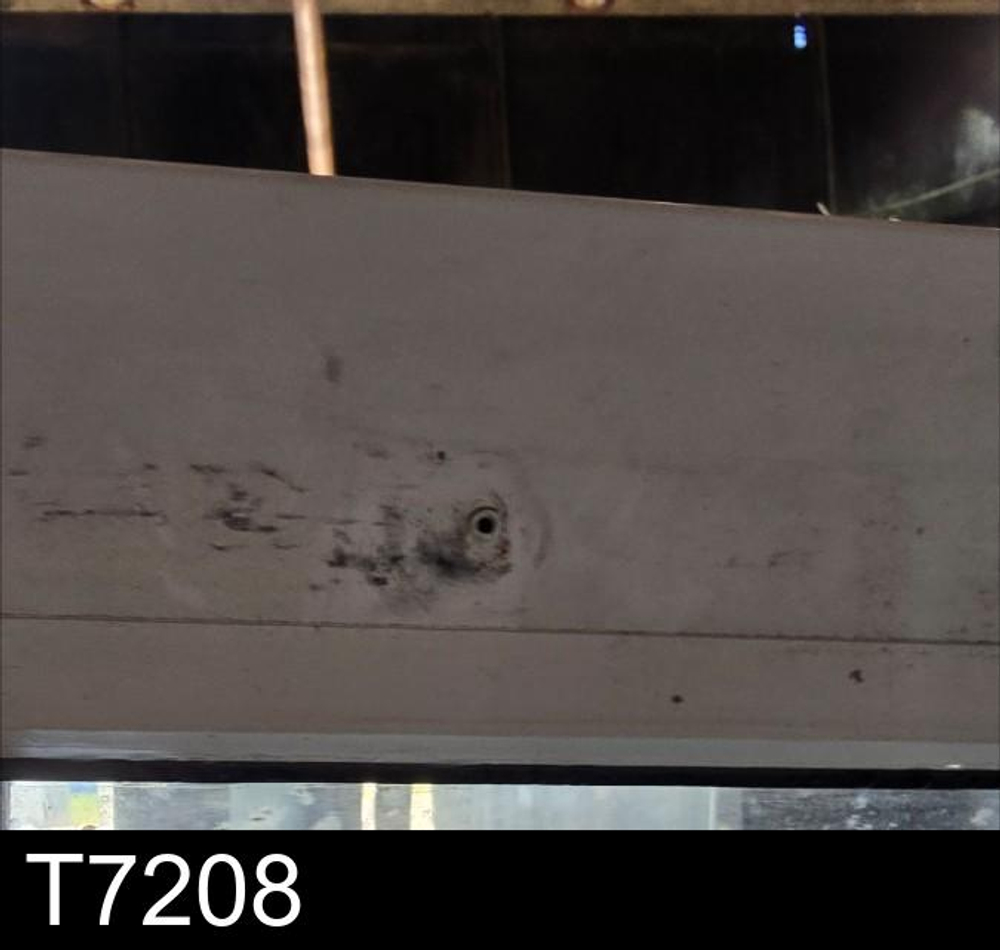 Окно Пластиковое Б/У 1700(в) x 2330(ш)