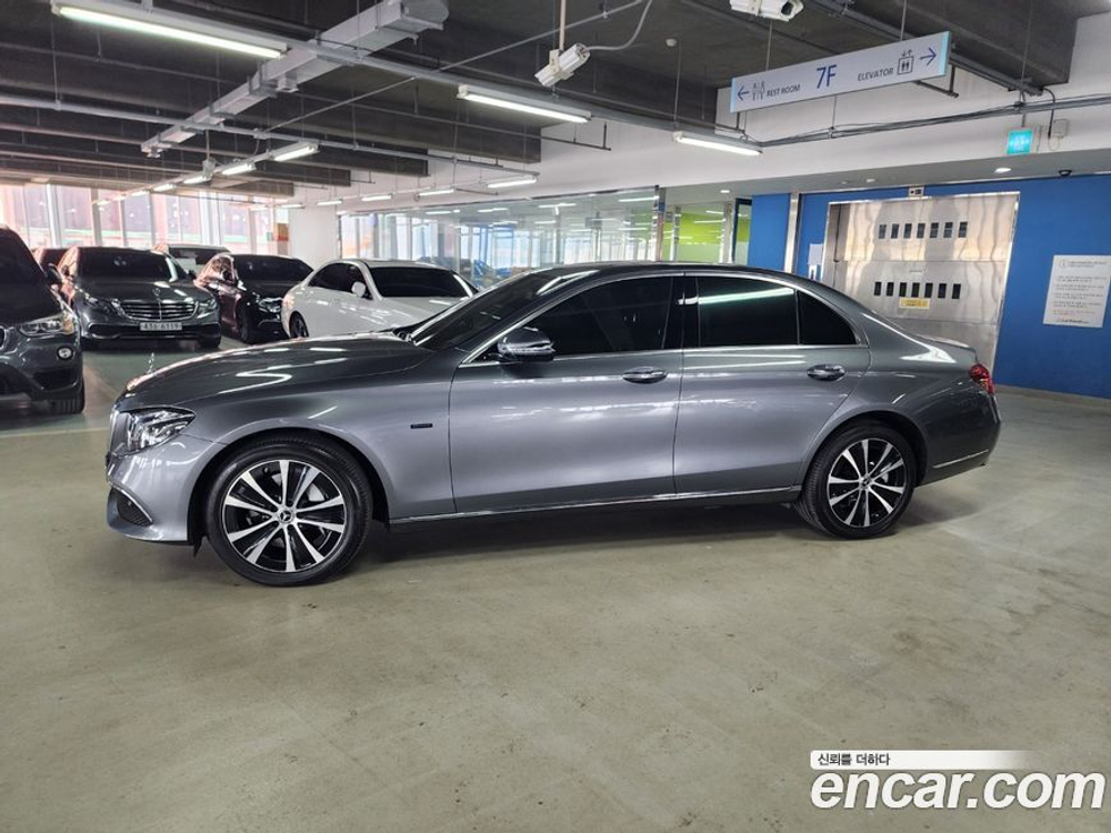 Mercedes-Benz E-Class W213 E300e 4MATIC Exclusive (06.2020)