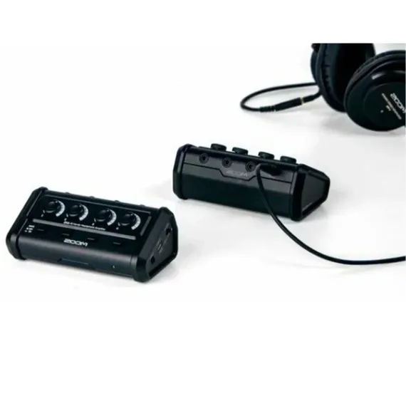 Zoom ZHA-4