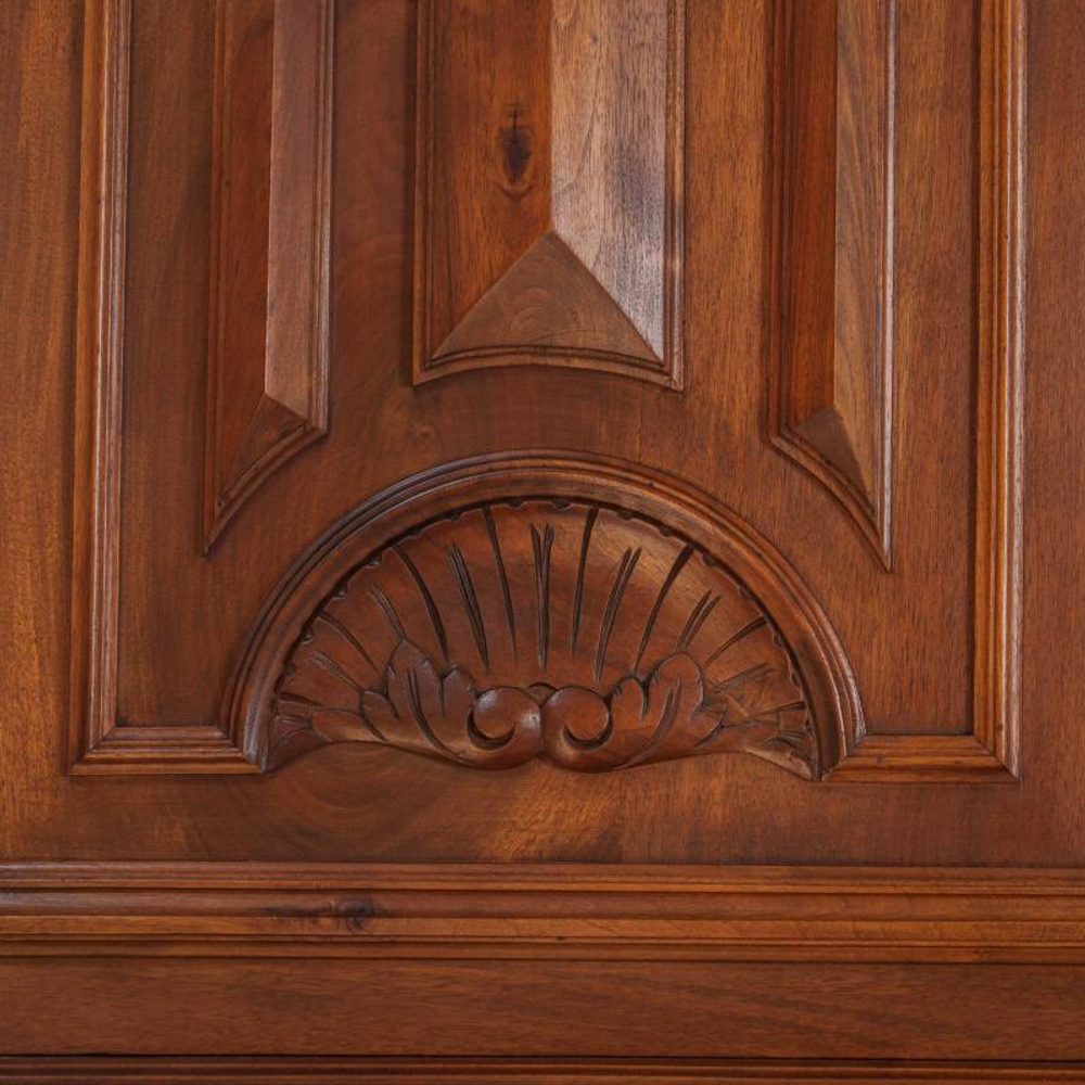 Буфет в стиле Ренессанс